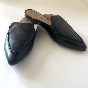 Stylish Esprit black flats - rubber sole - size 7
